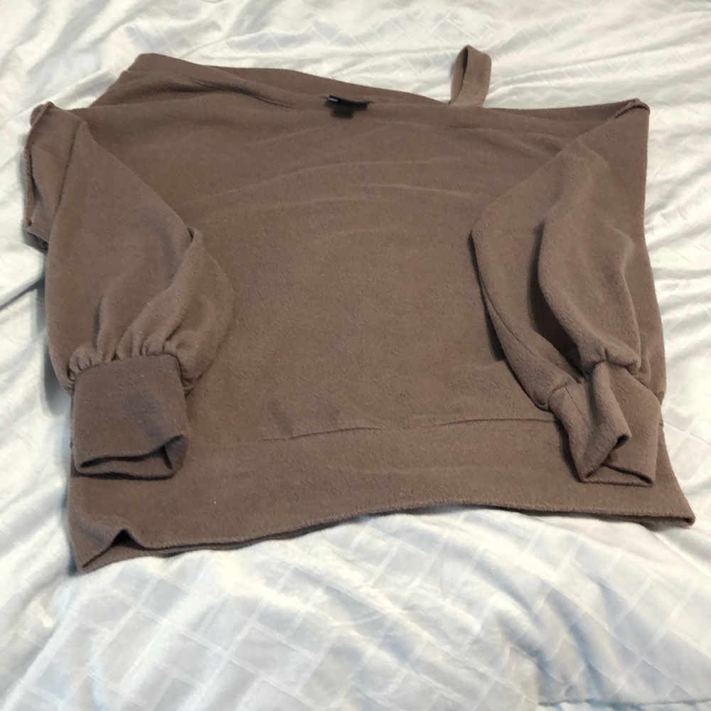 Daytrip size small lounge top